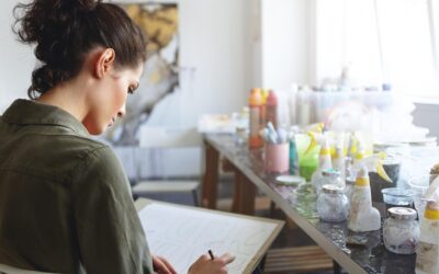 Cosa si impara nei corsi di resina: scopri come acquisire competenze per creare opere uniche